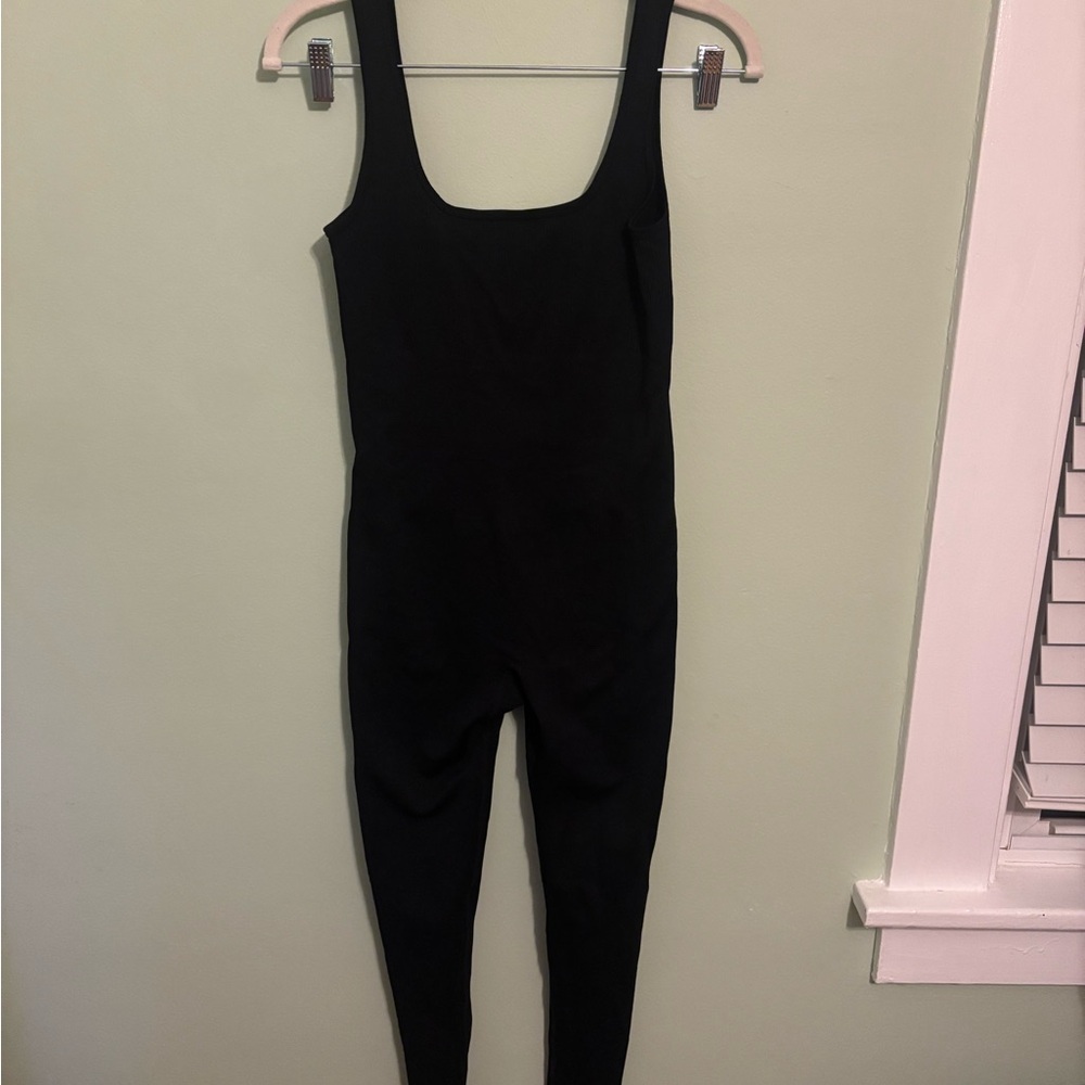 Black Sleeveless Jumpsuit Size M